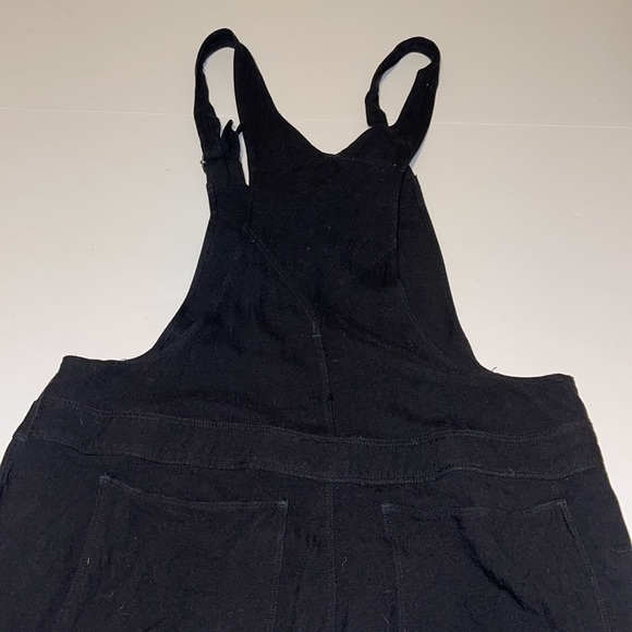 Aritzia Talula Fitted Black Overalls - Women’s Size Small - Picture 3 of 7